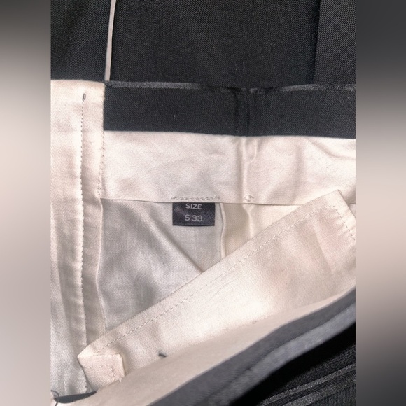 Used Once Men’s tuxedo Size M/L see measurements - Picture 13 of 16